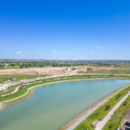 YYC Cozy Rockland Park Unit+Parking 아파트 외부 사진