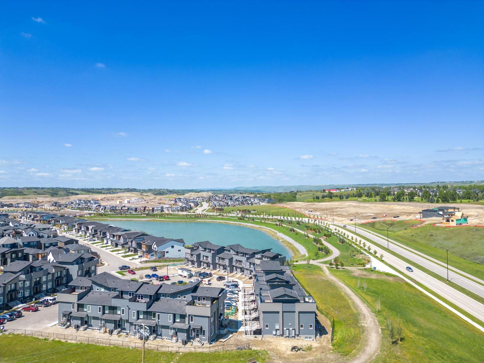 YYC Cozy Rockland Park Unit+Parking 아파트 외부 사진